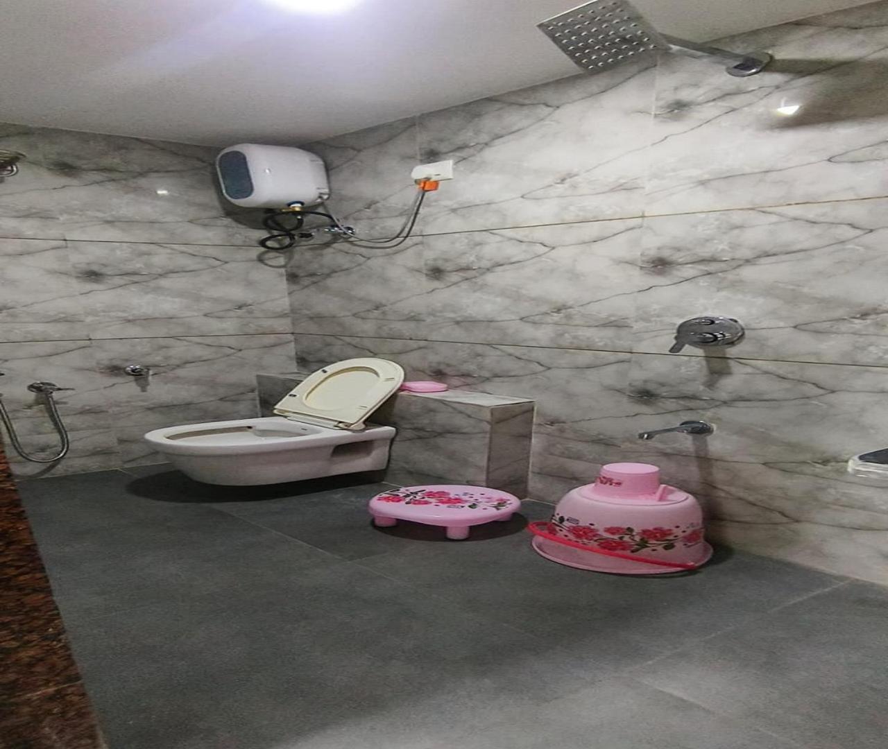 Hotel Nest View Amhedabad Dış mekan fotoğraf